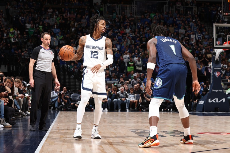 188体育在线-蒂格：我现在最喜欢的两个年轻人是莫兰特&amp;华子 他们像艾弗森